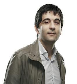 Arash Ferdowsi headshot